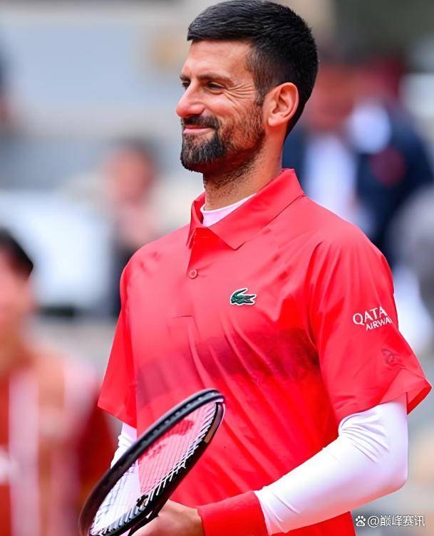 九游体育APP下载德约科维奇在切尔西比赛中战术调整，晋级下一阶段引发热议！气势如虹延续(费德勒和德约科维奇经典对决)